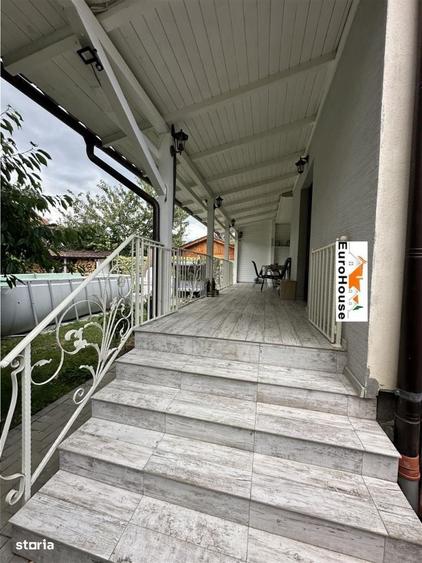 Casă cu 4 camere în Partoș