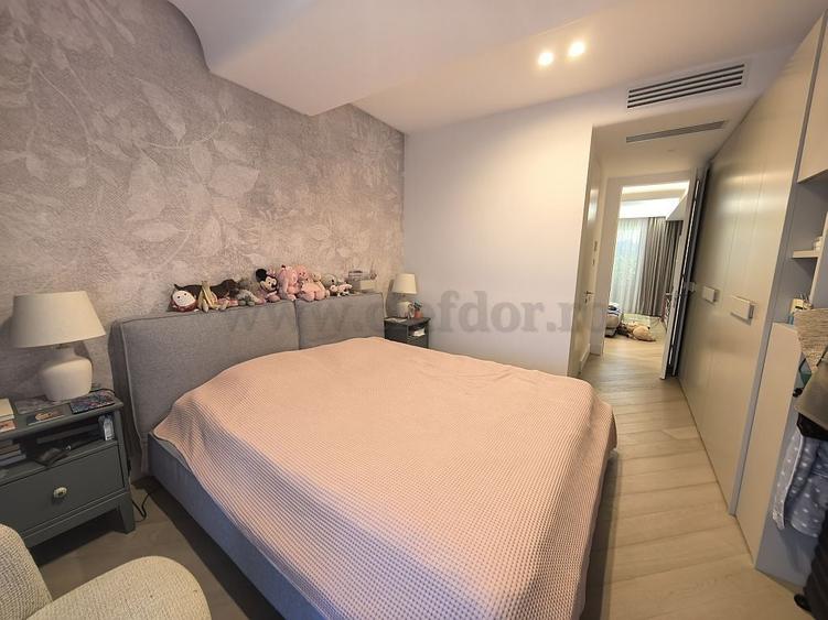 Apartament cu 4 camere decomandat în Iancu Nicolae