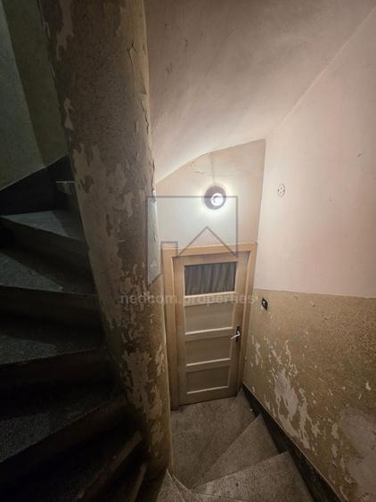 Casă individuală cu 5 camere cu Canalizare în Doamna Ghica