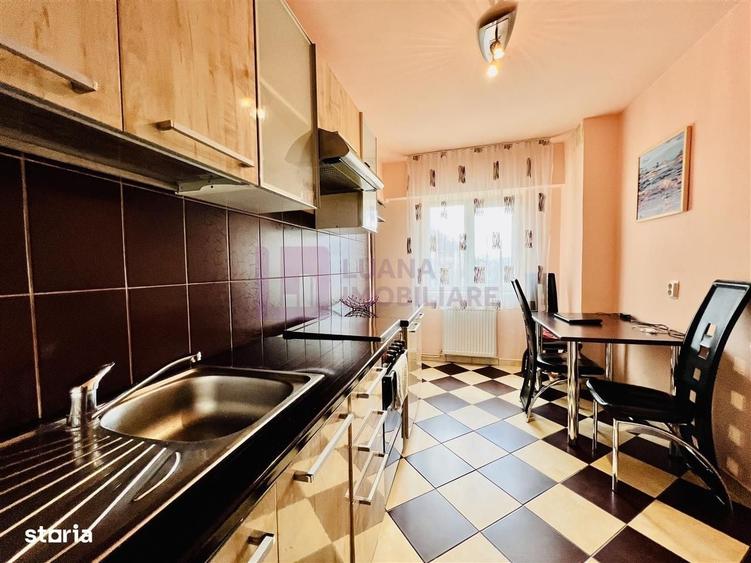 Apartament cu 3 camere decomandat în Central