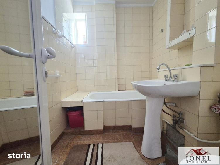 Apartament cu 4 camere în Central