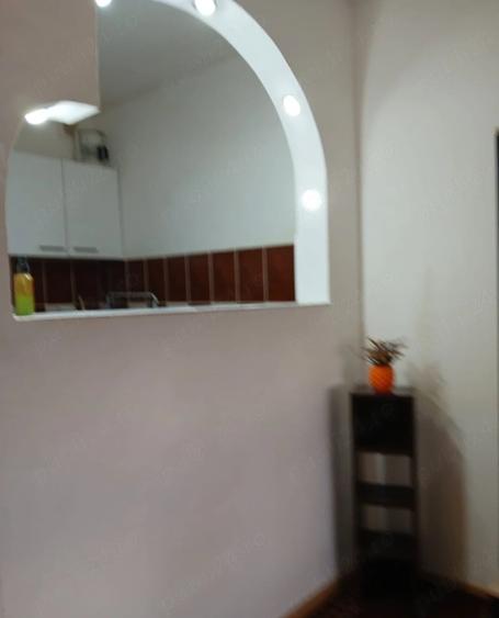 Inchiriez garsoniera Arad - 1
