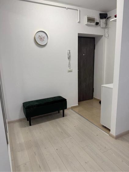 Apartament cu 2 camere semidecomandat în Titan