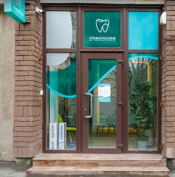 Spațiu comercial, de 30 mp, în Craiovița Nouă