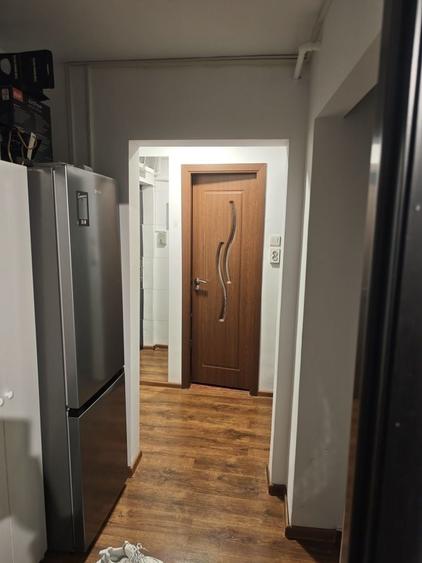 Apartament cu 2 camere decomandat în Dobroești