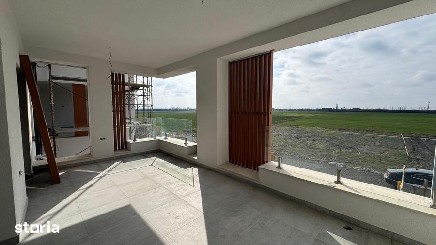 Apartament cu 3 camere decomandat în Torontalului