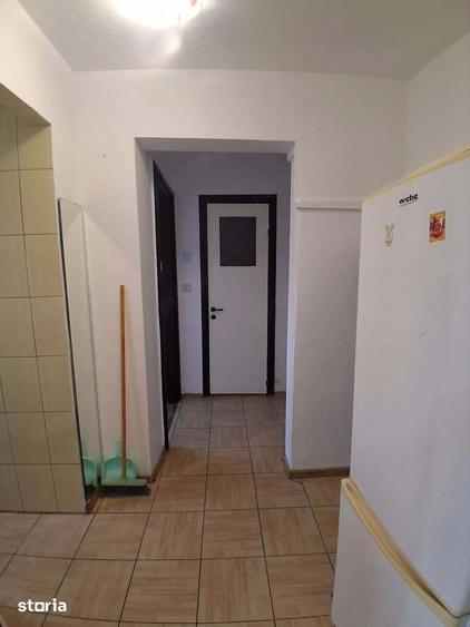 Apartament 2 camere de vanzare Veteranilor - 1