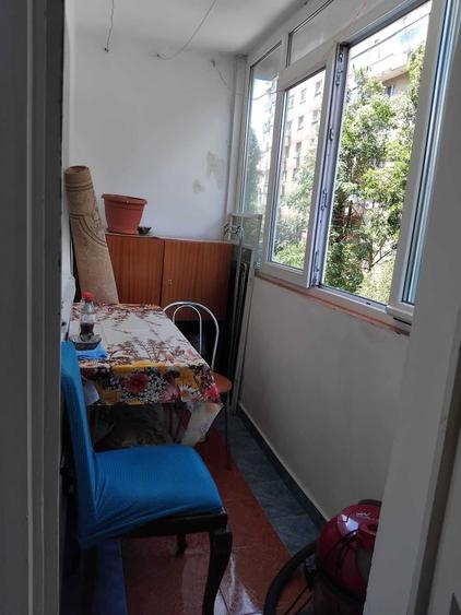 Apartament cu 2 camere decomandat în Drumul Taberei