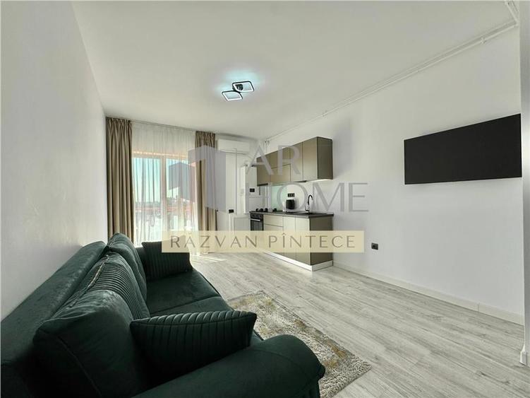 Apartament cu 3 camere decomandat, mobilat în Nord