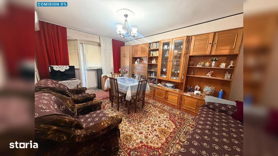 Apartament cu 2 camere decomandat în Piața Centrală