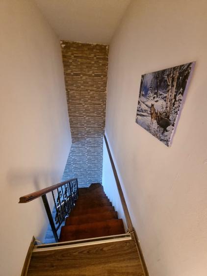 Apartament cu 3 camere în Berceni
