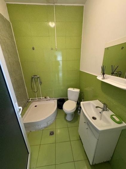 Apartament cu 3 camere decomandat în Semicentral