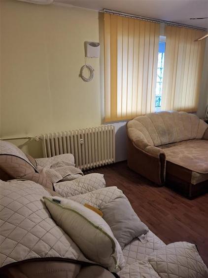 Garsonieră decomandată, mobilată în Brâncoveanu