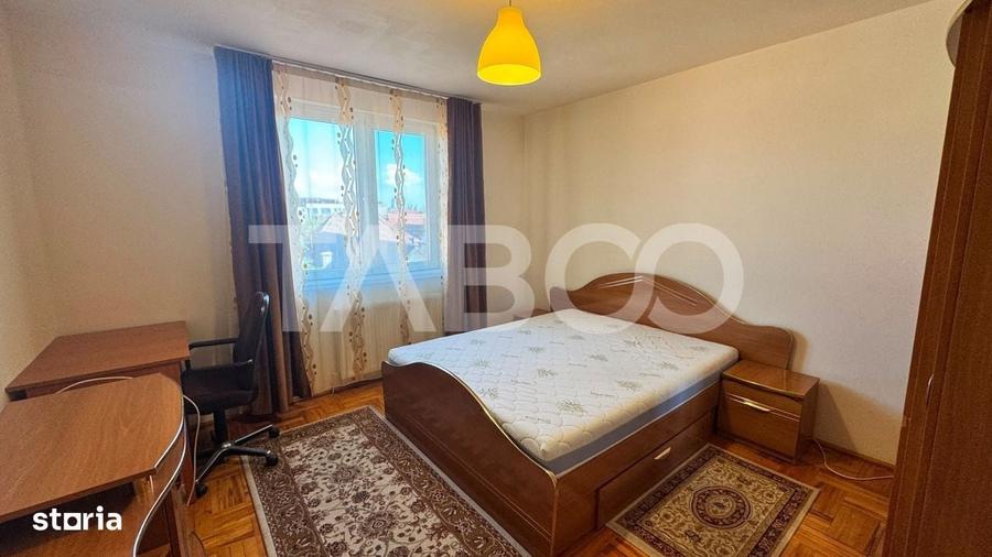 Apartament cu 2 camere decomandat în Lupeni
