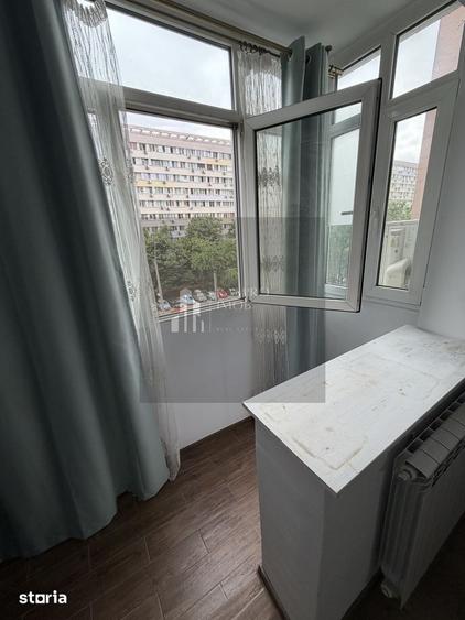 Garsonieră decomandată, mobilată în Dristor