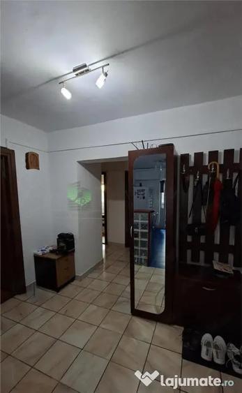 Apartament 3 camere Scriitorilor decomandat, etaj intermedia - 5