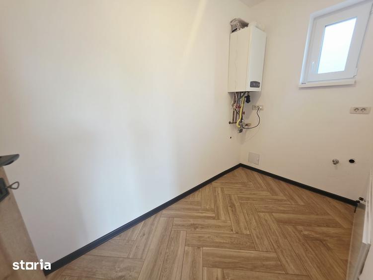 Casă cu 4 camere cu Teren 500 Mp în Tărlungeni