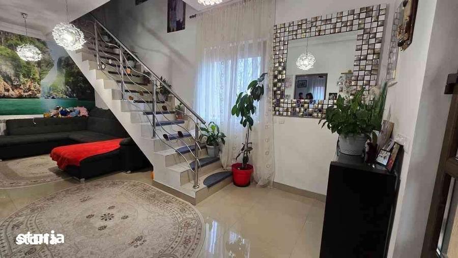 Casă cu 3 camere cu Teren 750 Mp în Rediu