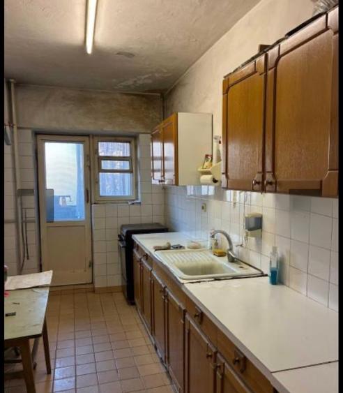 Vânzare apartament 2 camere metrou Crângași - 1