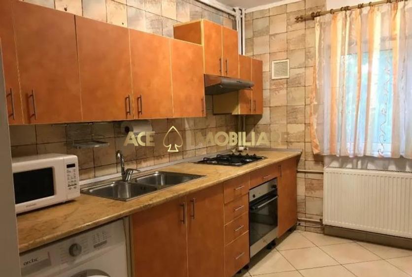 Apartament cu 3 camere decomandat, mobilat în Vitan Mall