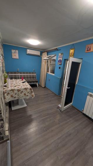 Apartament cu 2 camere semidecomandat în Periferie
