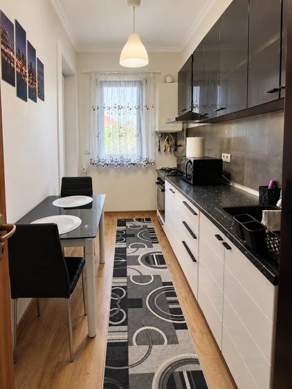 Apartament cu 2 camere decomandat, mobilat în Giroc