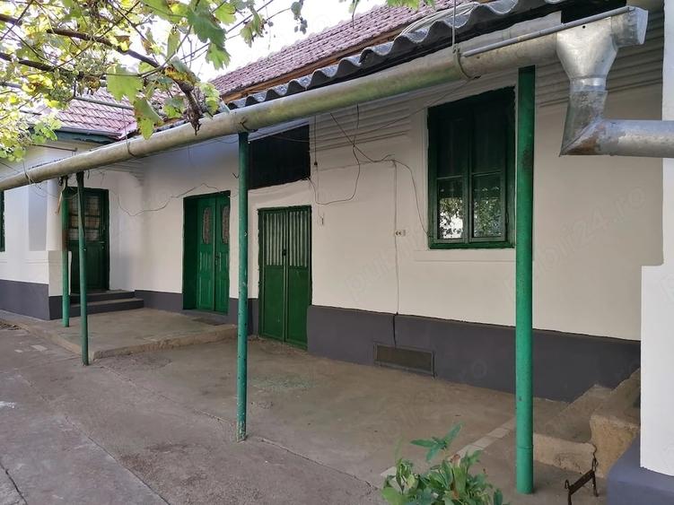 Casă cu Teren 1150 Mp în Vârtop