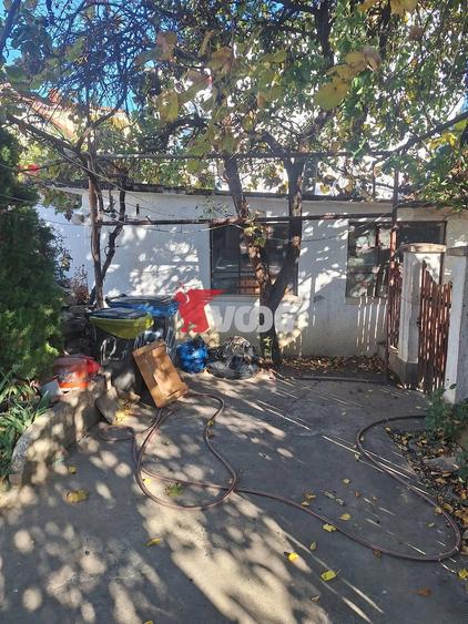 Casă cu 5 camere cu Teren 700 Mp în Fratelia