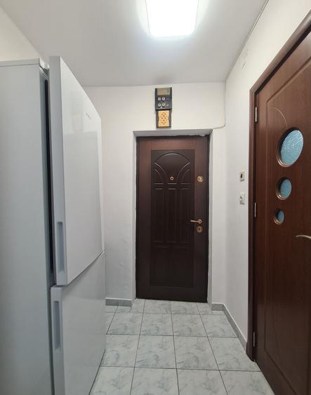 Garsonieră semidecomandată, mobilată în Dristor