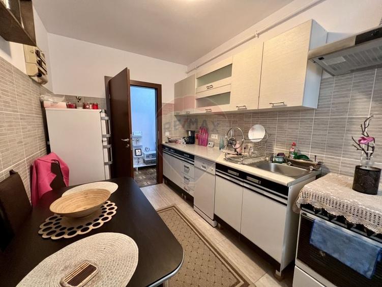 Apartament cu 2 camere decomandat, mobilat în Țiglari