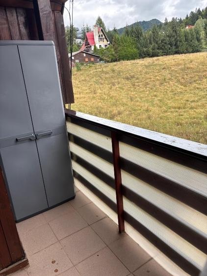 Apartament cu 2 camere decomandat, mobilat în Poiana Țapului