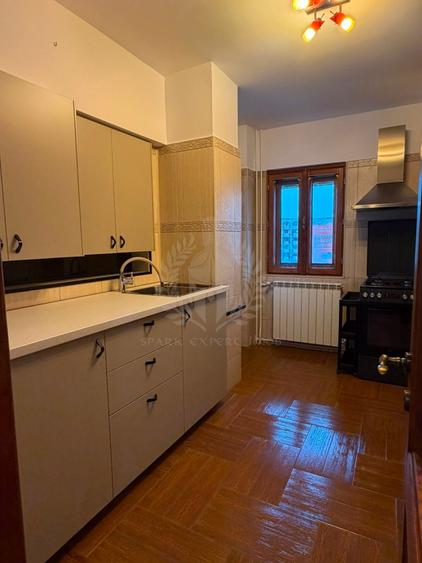Apartament cu 2 camere decomandat, mobilat în Nord