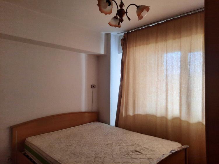 Apartament cu 2 camere decomandat în Mihai Viteazul