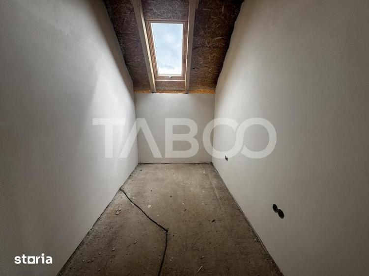 Casă cu 4 camere cu Teren 119 Mp în Central