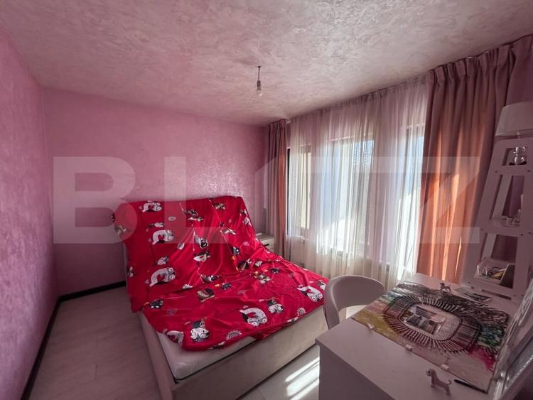 Casă individuală cu 6 camere cu Garaj în Sud