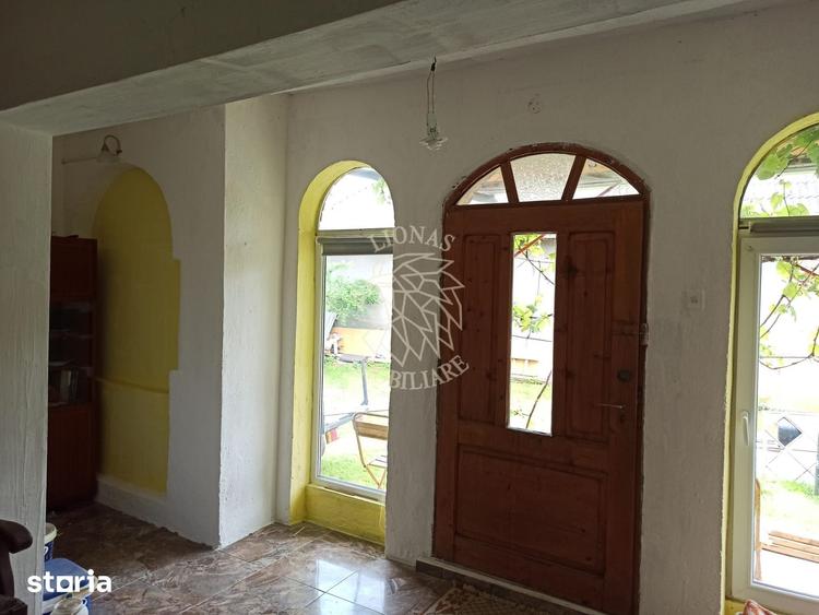 Casa 3 camere la DJ-renovata-teren 1000 mp-garaj-Blajenii de Jos - 5