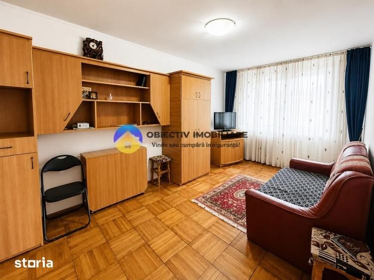 Apartament cu 2 camere decomandat în Precista