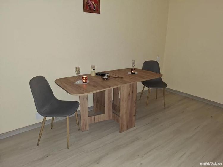 Garsonieră decomandată în Central