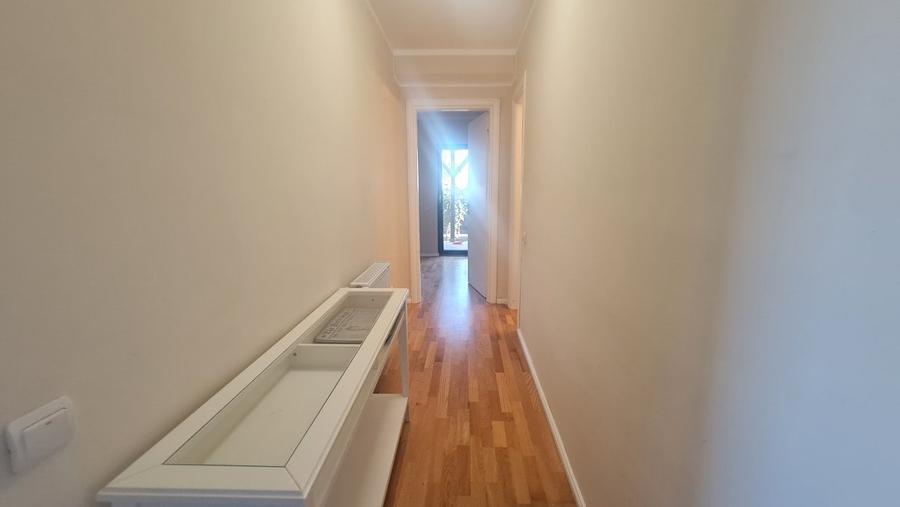 Duplex cu 4 camere cu Canalizare în Odăi