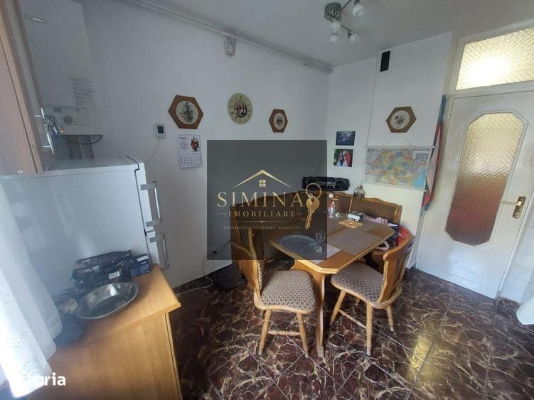 Apartament cu 2 camere decomandat în 1 Decembrie 1918