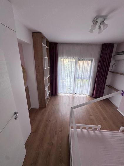 Casă cu Teren 250 Mp în Tunari