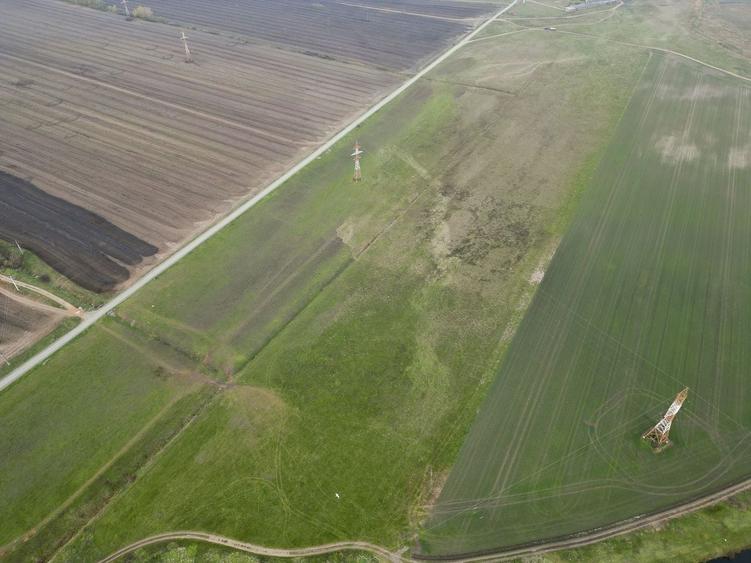 Teren agricol extravilan de 37344 mp, în Gai