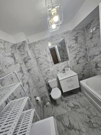 Garsonieră decomandată în Berceni