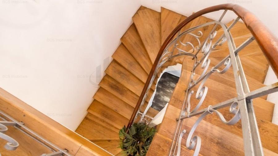 Apartament cu 2 camere semidecomandat în Universitate