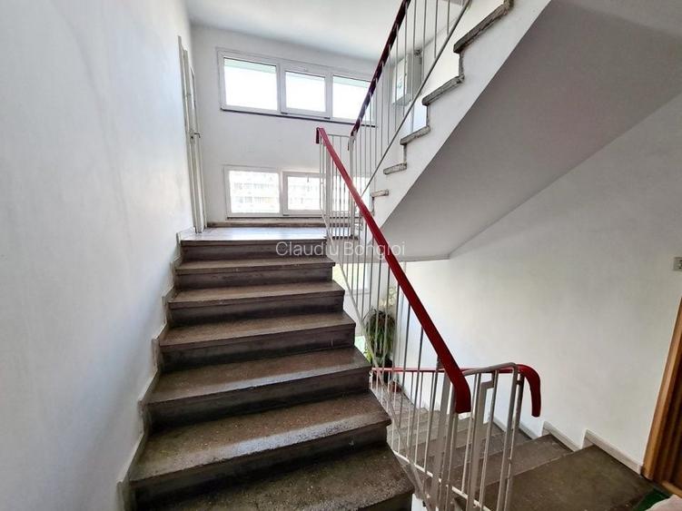 Apartament 2 Camere Decomandat Dristor Metrou