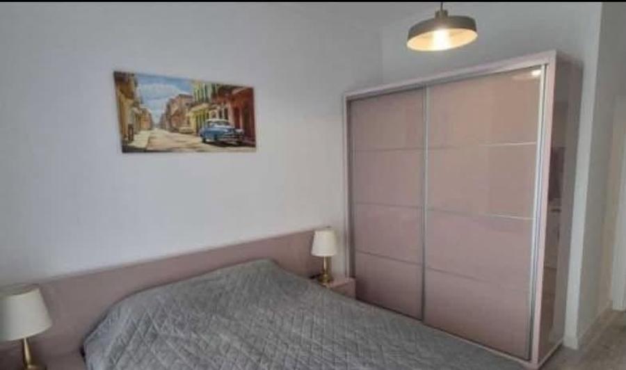 Apartament cu 2 camere decomandat în Kamsas