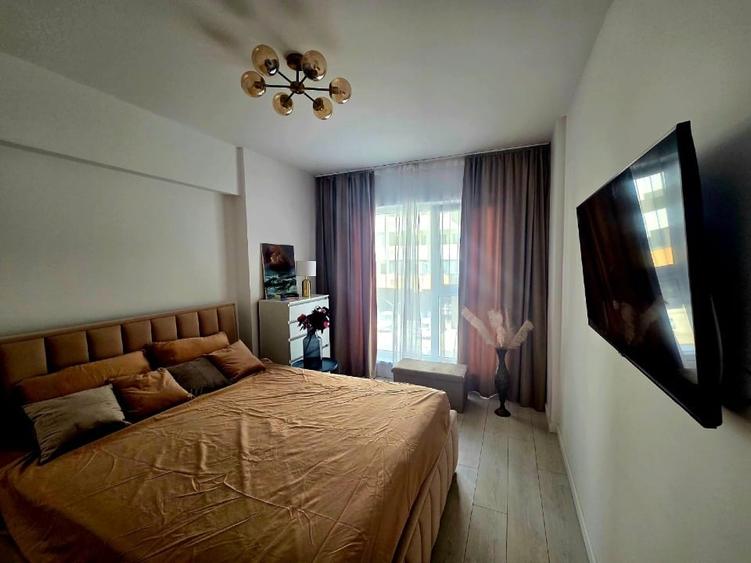 Apartament cu 2 camere decomandat, mobilat în Central