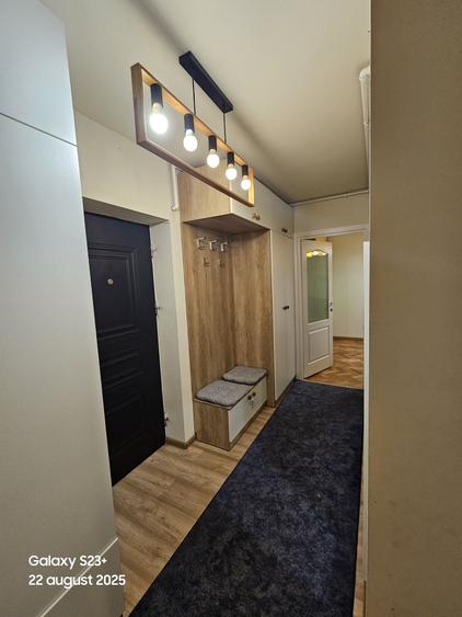 Apartament cu 2 camere decomandat în Săsar