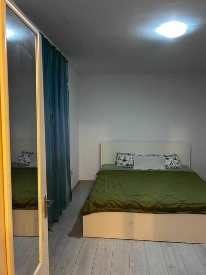 Apartament cu 2 camere semidecomandat în 14 Mai