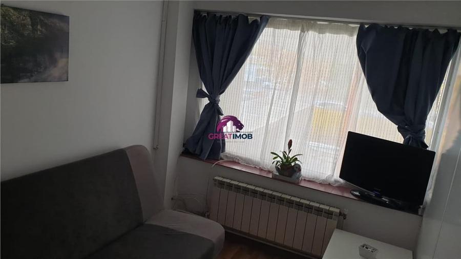 Apartament de inchiriat - 12